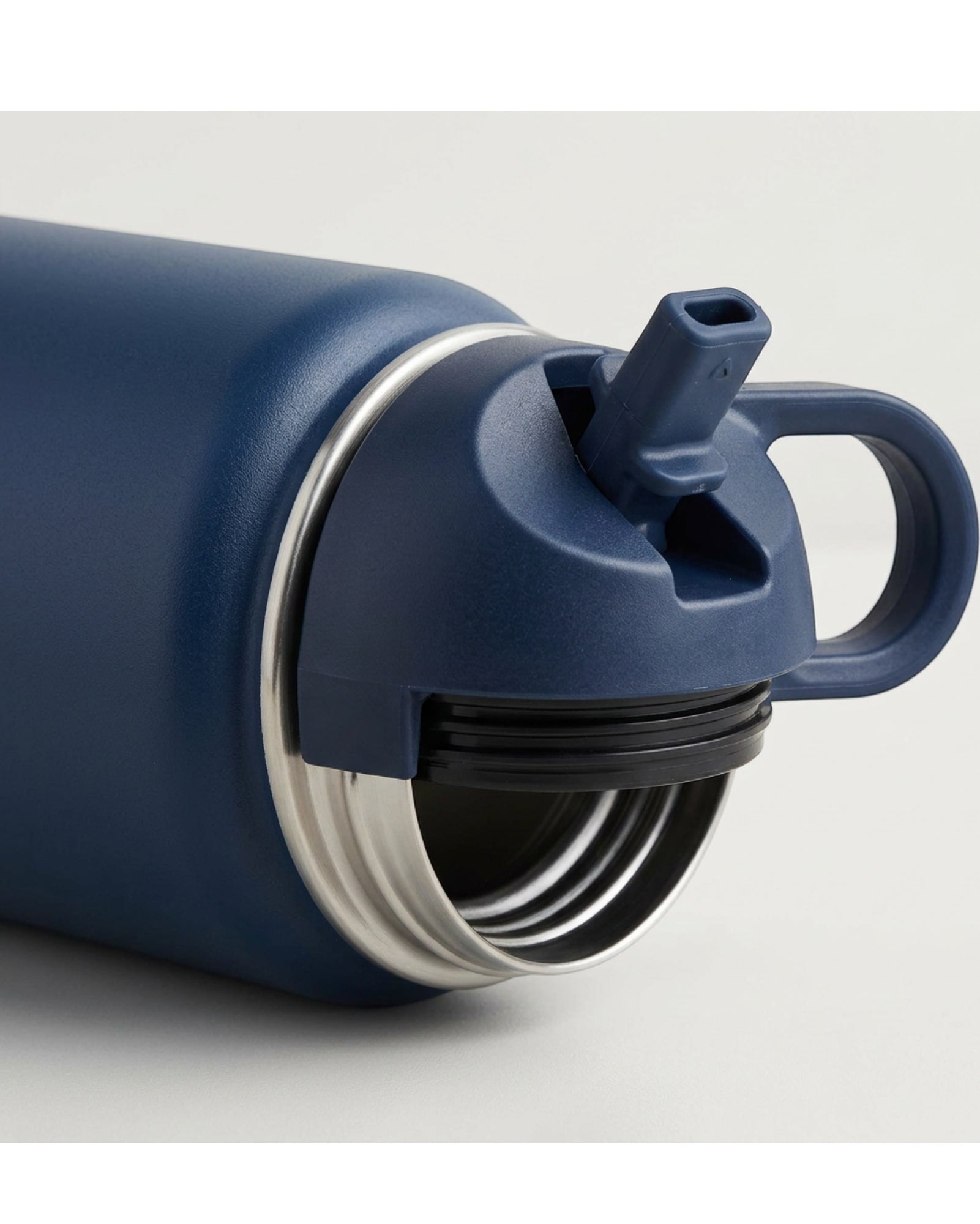 Paceru Insulated Hydration Bottle Straw Cap Navy 20 oz