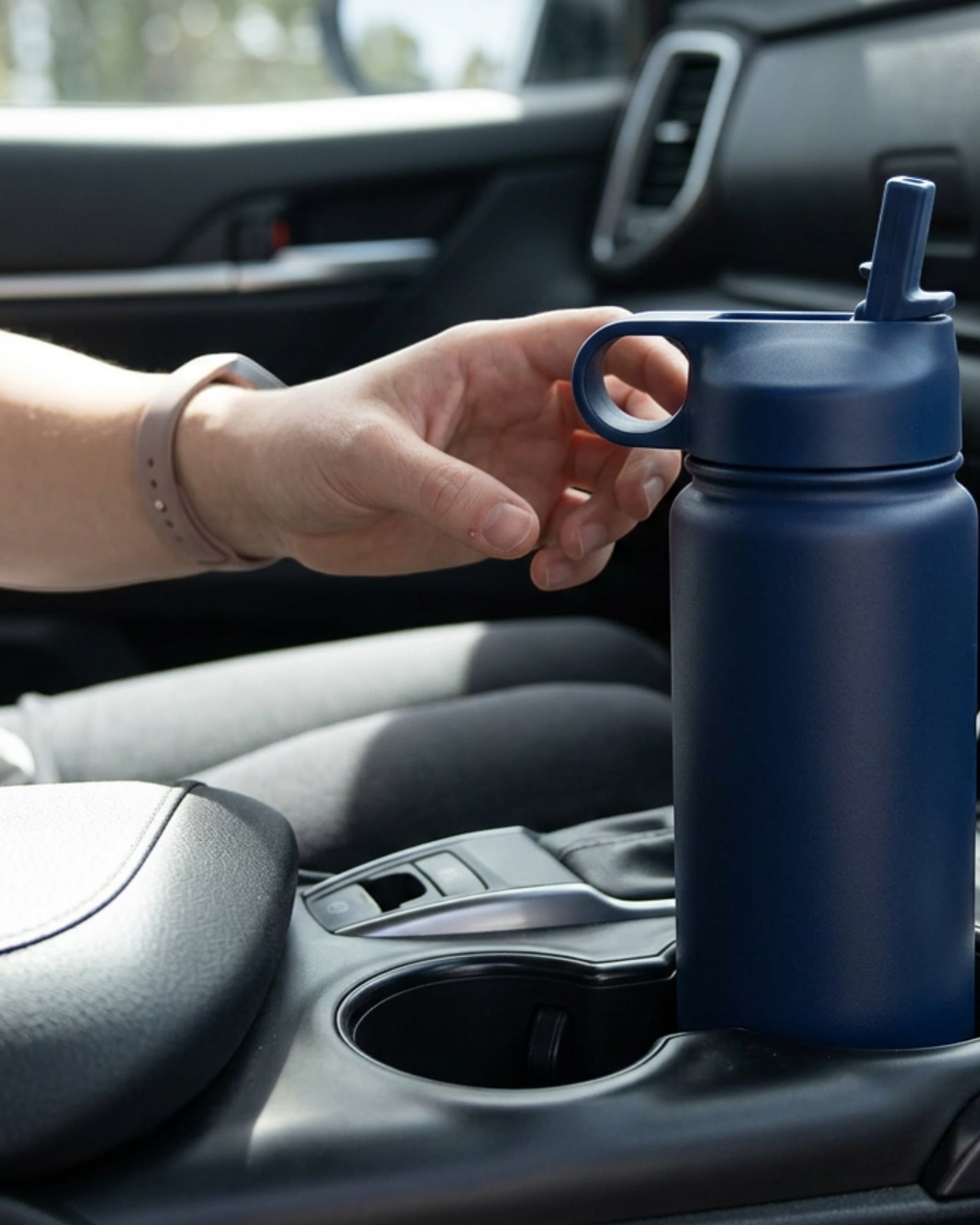Paceru Insulated Hydration Bottle Straw Cap Navy 20 oz